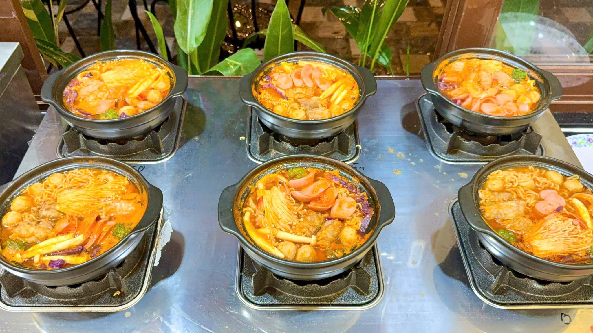 Mỳ cay Hiếu Relax