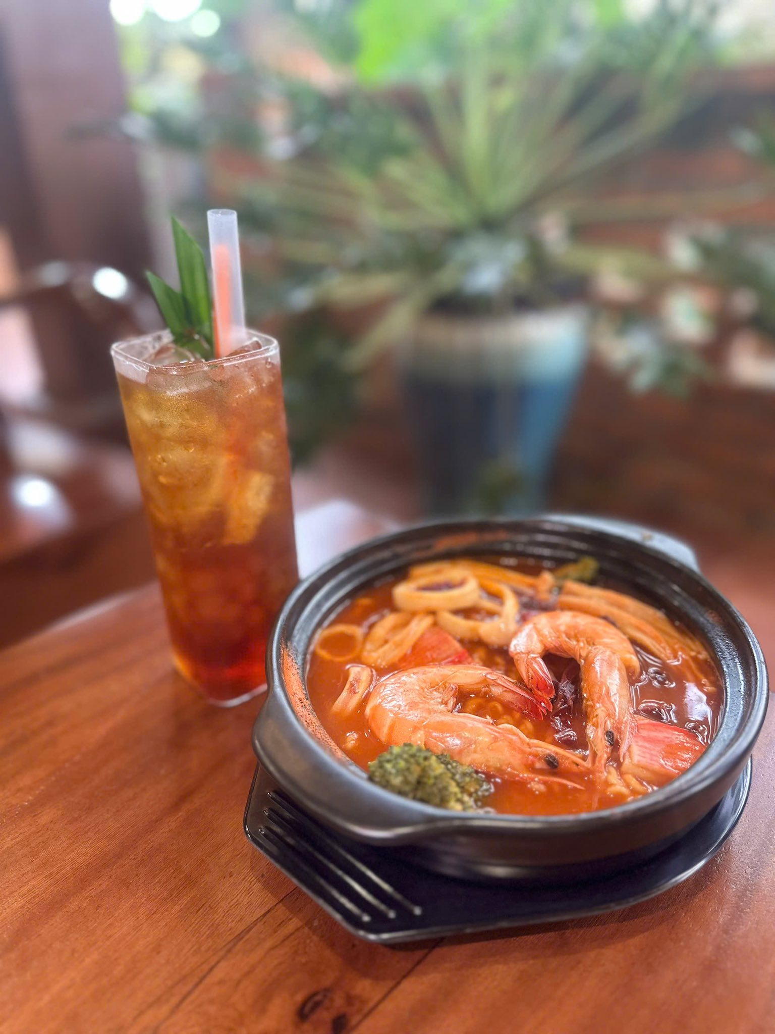 Mỳ cay tại Hiếu Relax